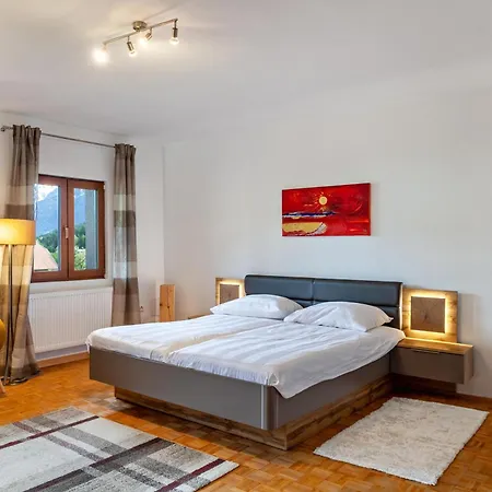 Kaerntner In Panoramalage